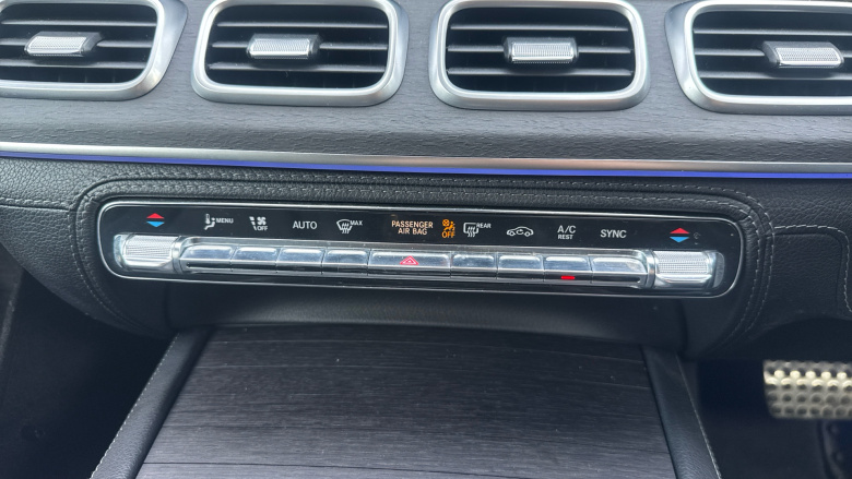 Mercedes-Benz GLE 300d 4Matic AMG Line 5dr 9G-Tronic Diesel Estate